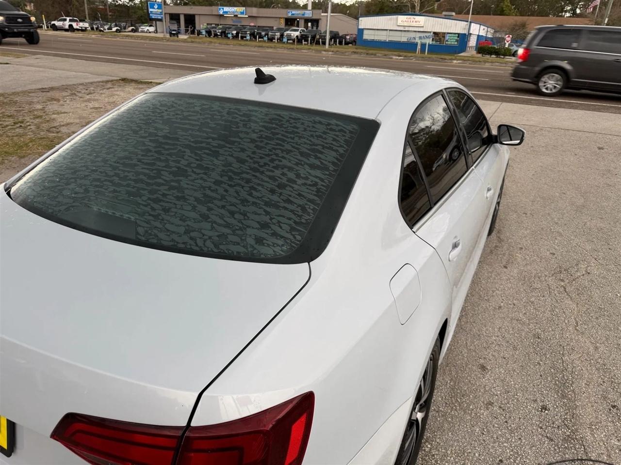 Volkswagen Jetta 1.4T SE 6A 2018