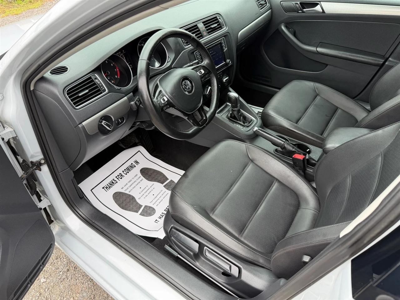 Volkswagen Jetta 1.4T SE 6A 2018