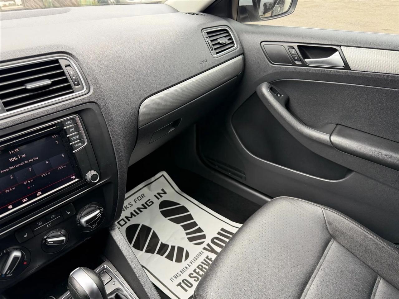 Volkswagen Jetta 1.4T SE 6A 2018