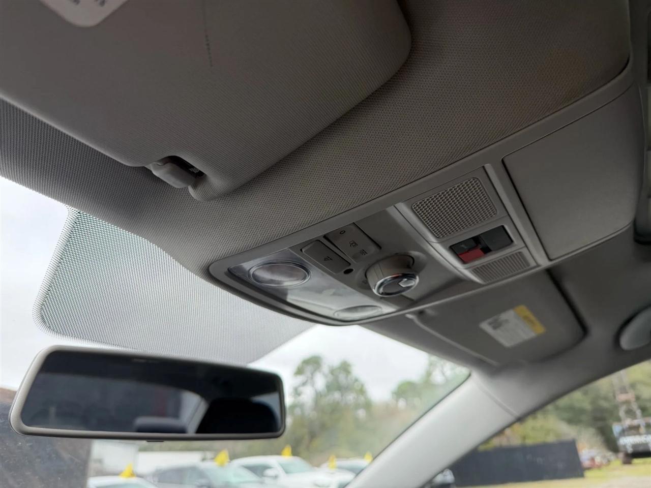 Volkswagen Jetta 1.4T SE 6A 2018