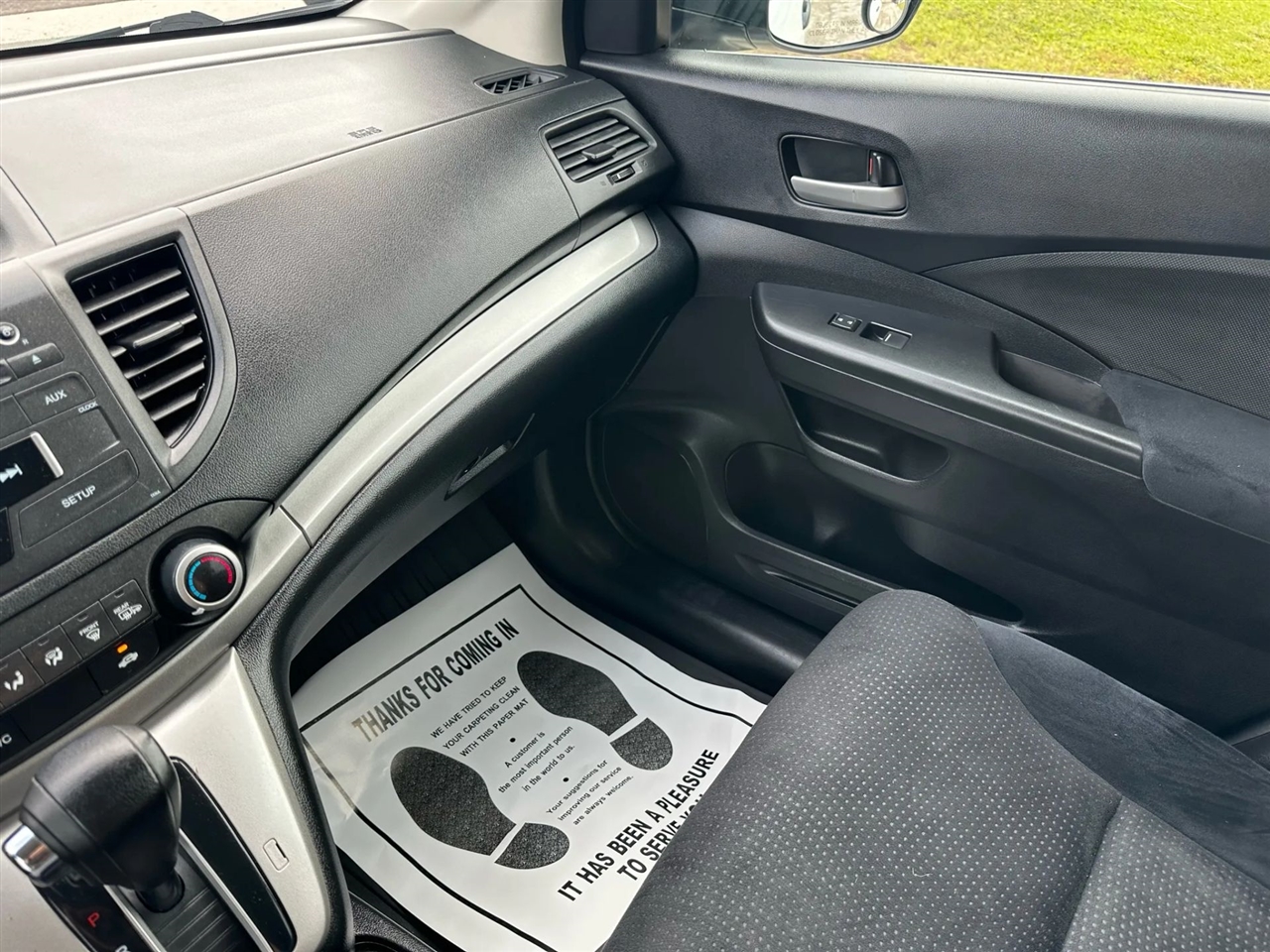 2012 Honda CR-V LX photo 25