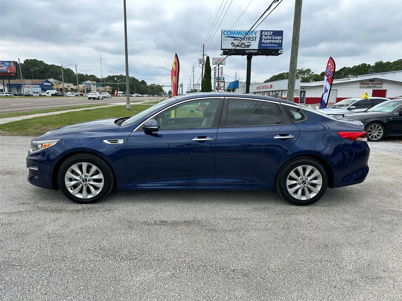 2016 Kia Optima LX photo 5