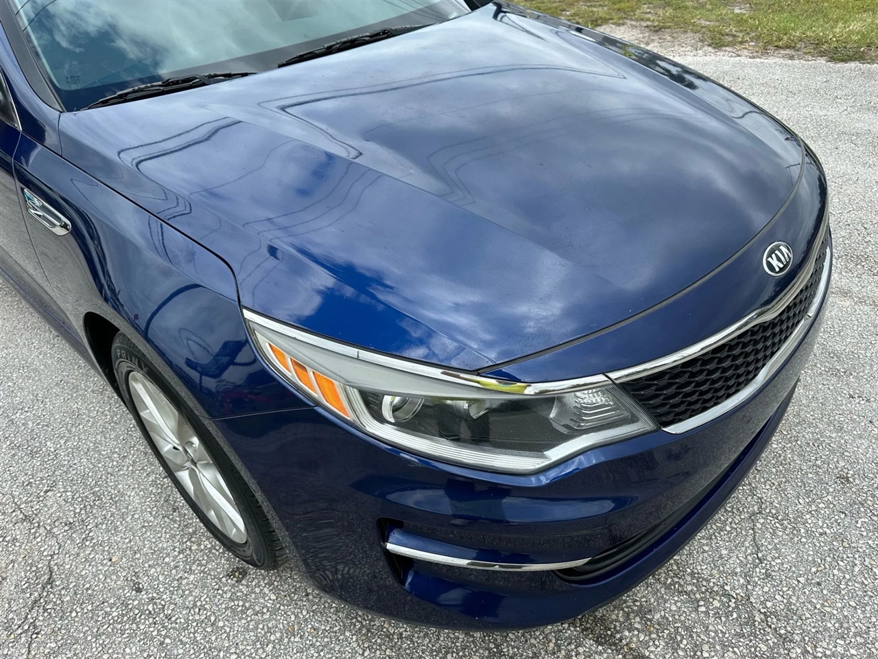 2016 Kia Optima LX photo 14