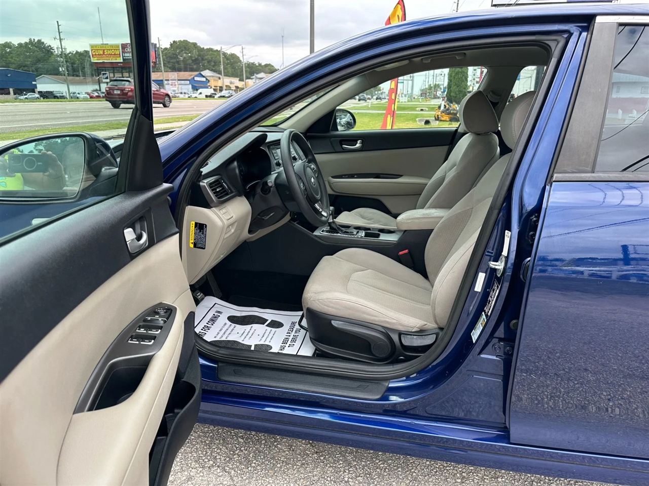 2016 Kia Optima LX photo 19