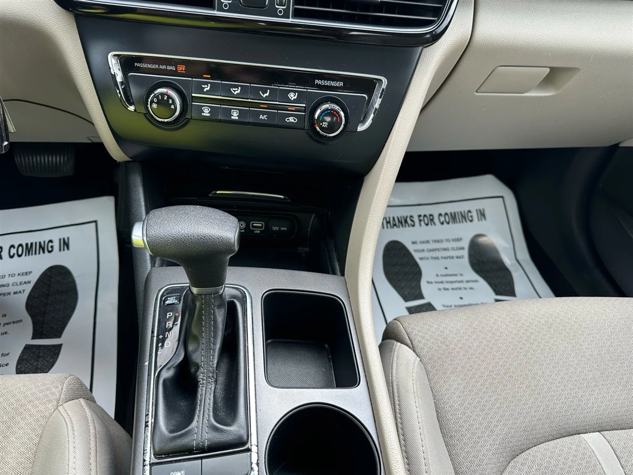 2016 Kia Optima LX photo 26