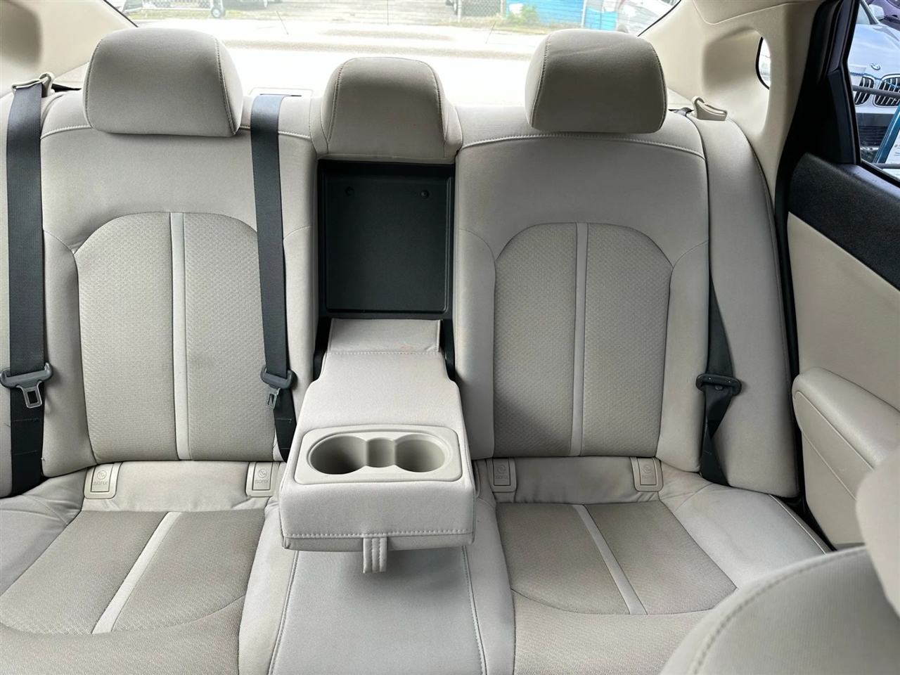 2016 Kia Optima LX photo 30