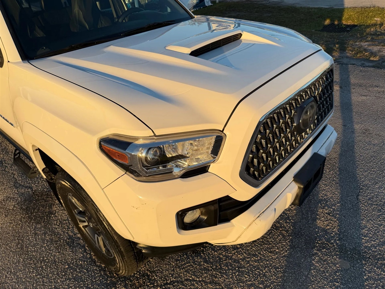 Toyota Tacoma SR5 Double Cab Long Bed V6 6AT 4WD 2019 Toyota Tacoma SR5 Double Cab Long Bed V6 6AT 4WD 2019