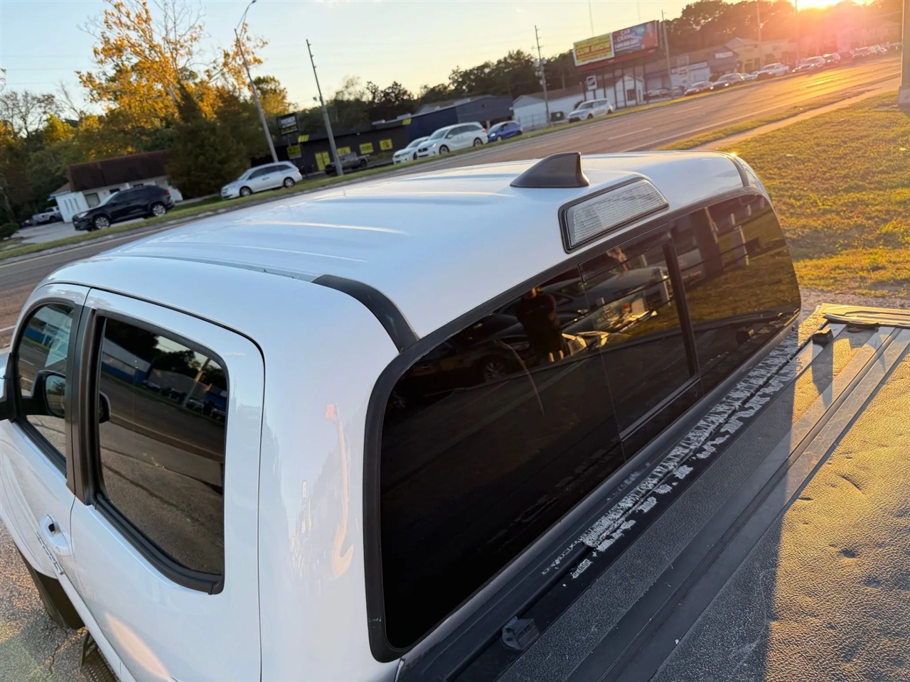 Toyota Tacoma SR5 Double Cab Long Bed V6 6AT 4WD 2019 Toyota Tacoma SR5 Double Cab Long Bed V6 6AT 4WD 2019