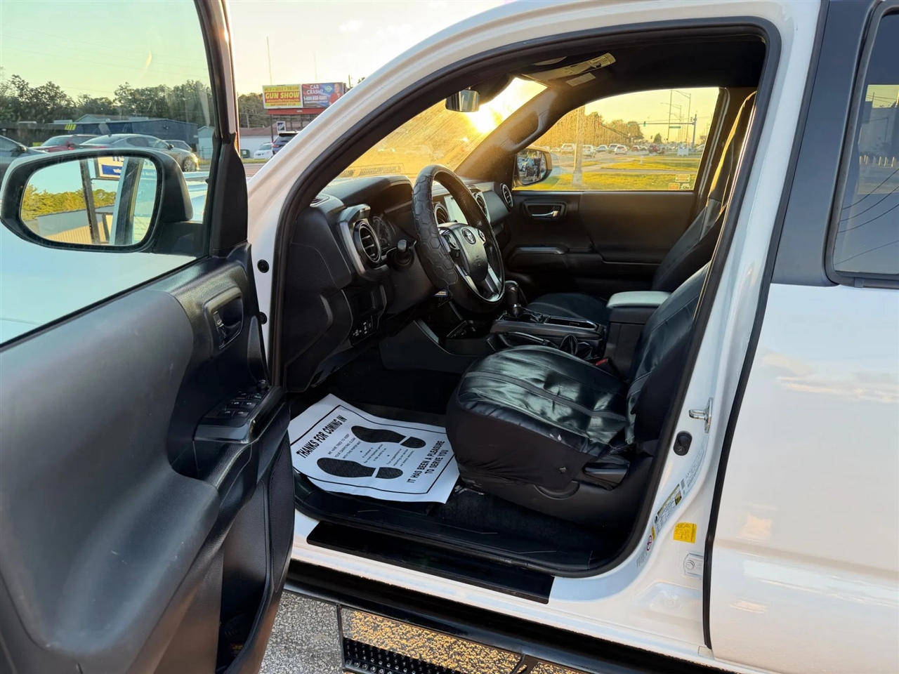 Toyota Tacoma SR5 Double Cab Long Bed V6 6AT 4WD 2019 Toyota Tacoma SR5 Double Cab Long Bed V6 6AT 4WD 2019