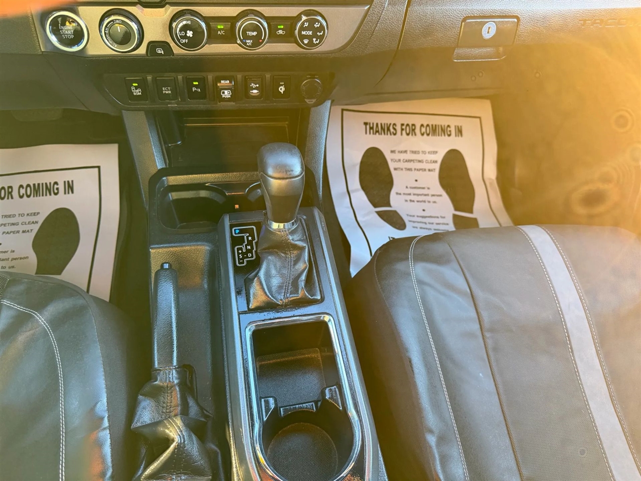 Toyota Tacoma SR5 Double Cab Long Bed V6 6AT 4WD 2019 Toyota Tacoma SR5 Double Cab Long Bed V6 6AT 4WD 2019