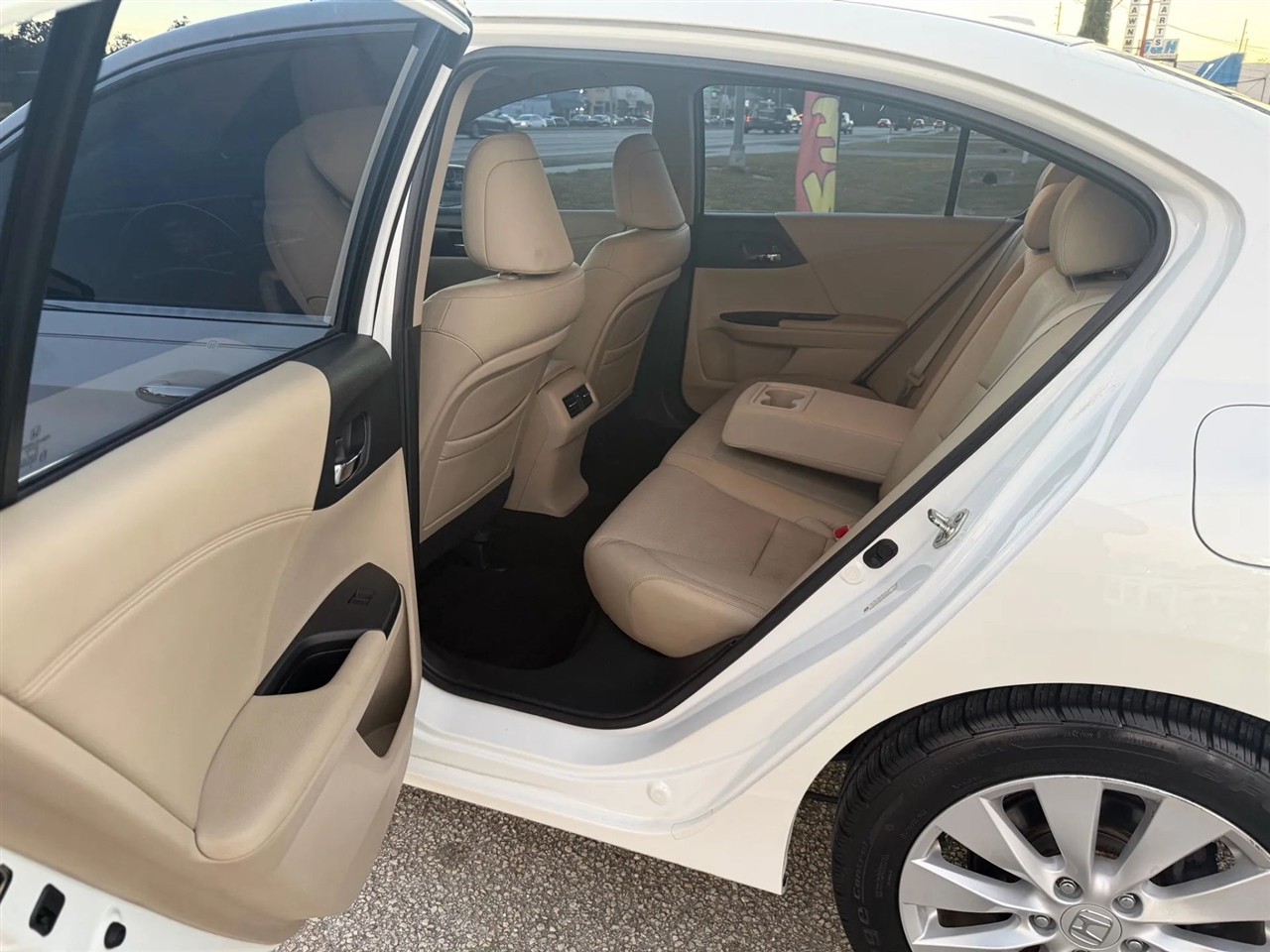 Honda Accord EX-L Sedan CVT 2013