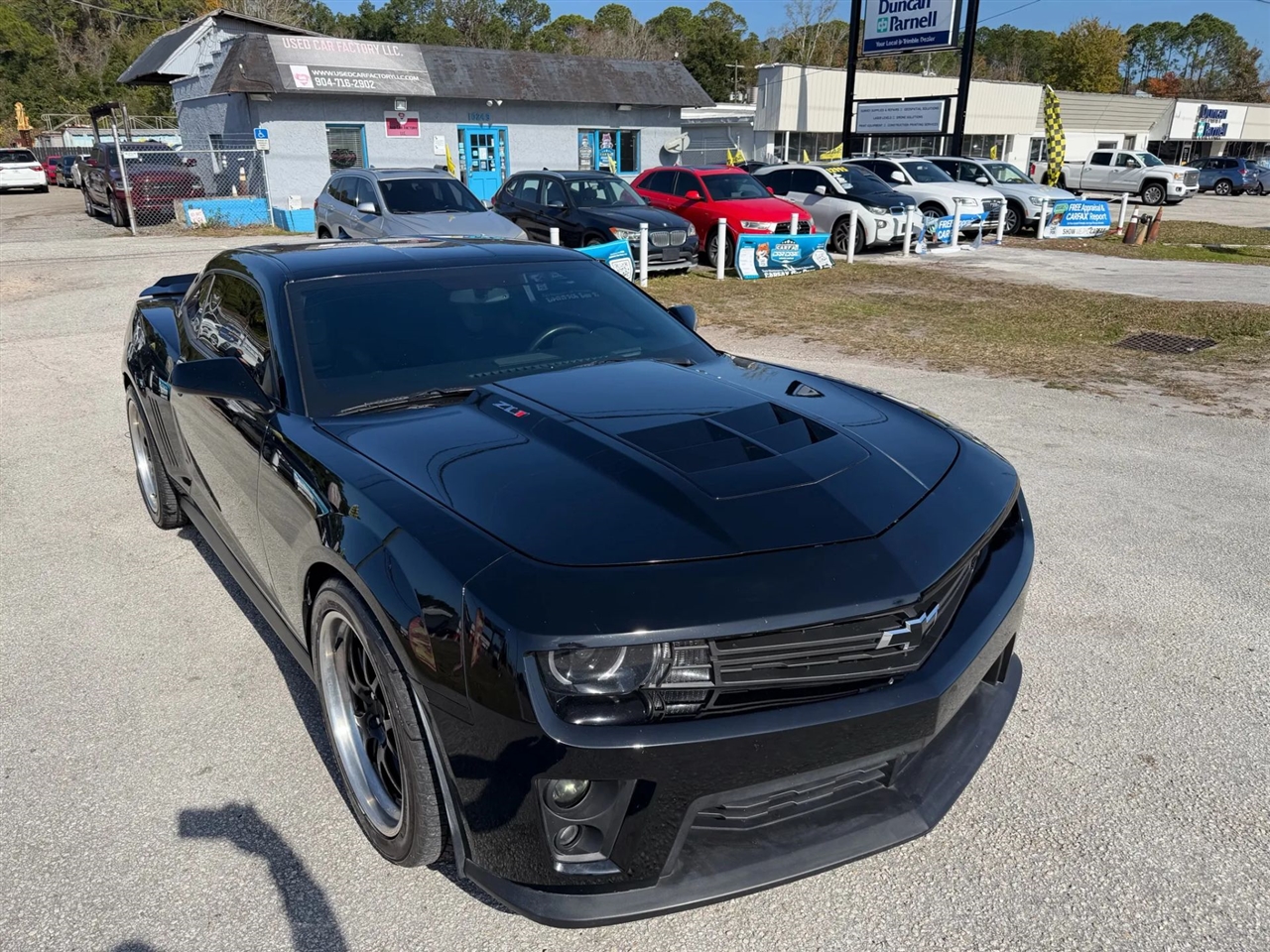 Chevrolet Camaro Coupe ZL1 2013