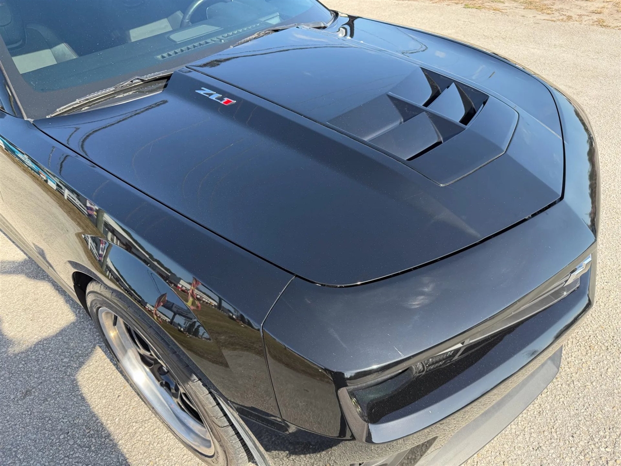 Chevrolet Camaro Coupe ZL1 2013