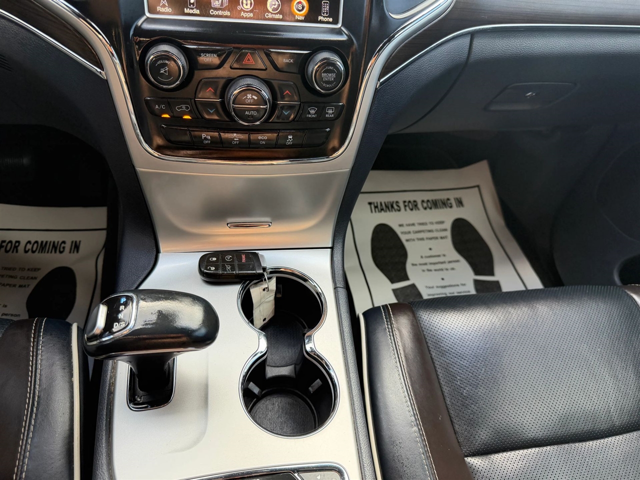 Jeep Grand Cherokee Overland 4WD 2015