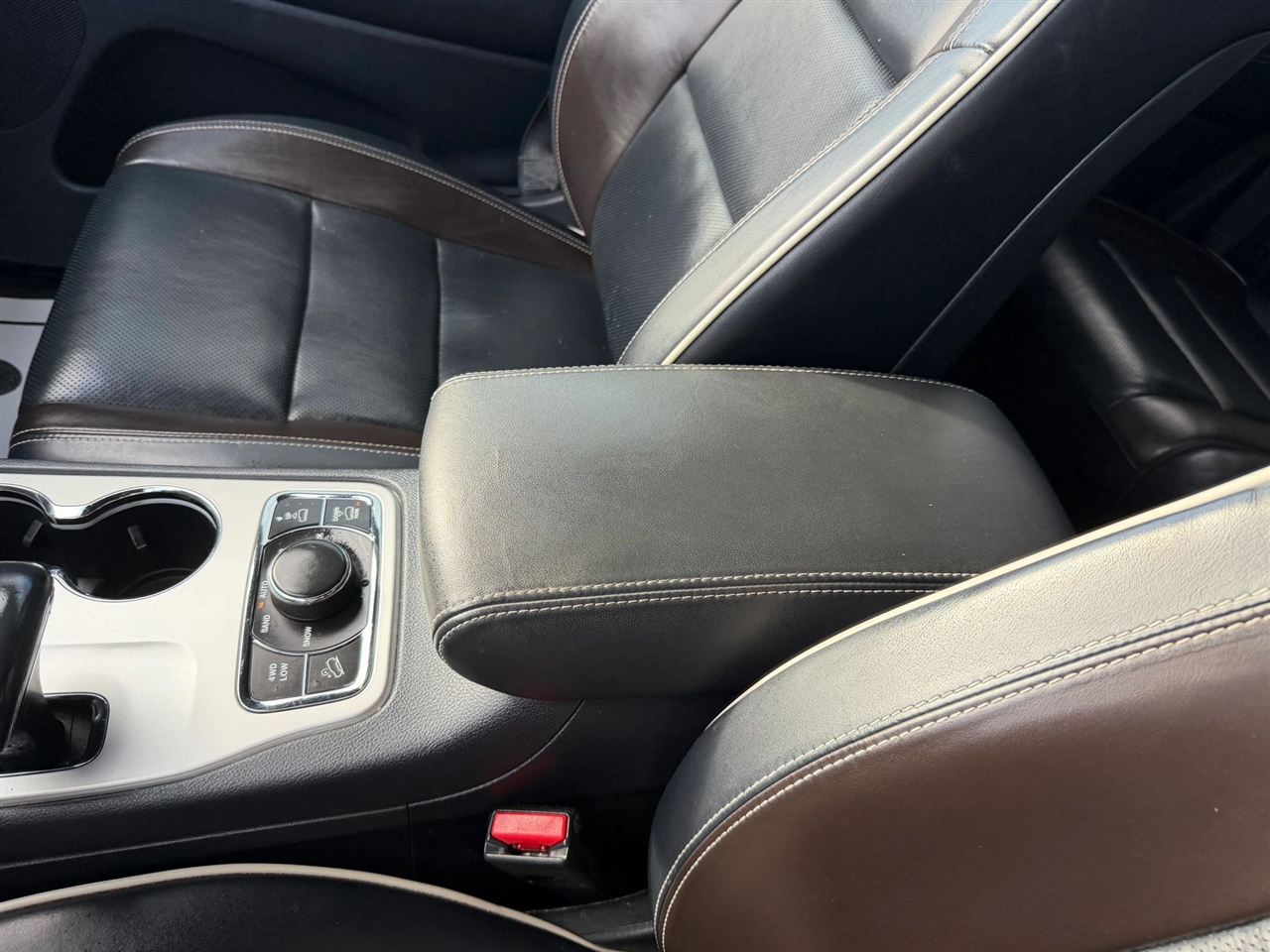 Jeep Grand Cherokee Overland 4WD 2015