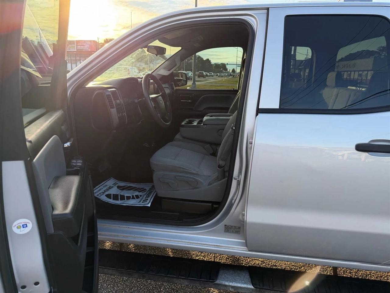 Chevrolet Silverado 1500 Work Truck Double Cab 4WD 2016