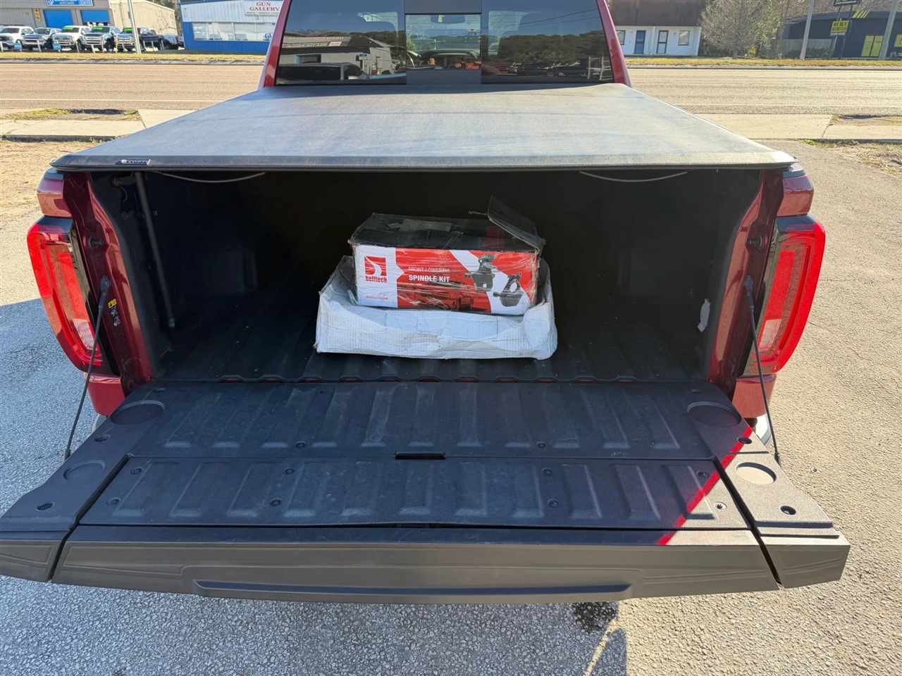 GMC Sierra 1500 SLT Crew Cab Long Box 4WD 2020