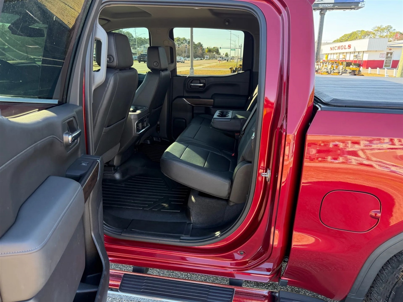 GMC Sierra 1500 SLT Crew Cab Long Box 4WD 2020