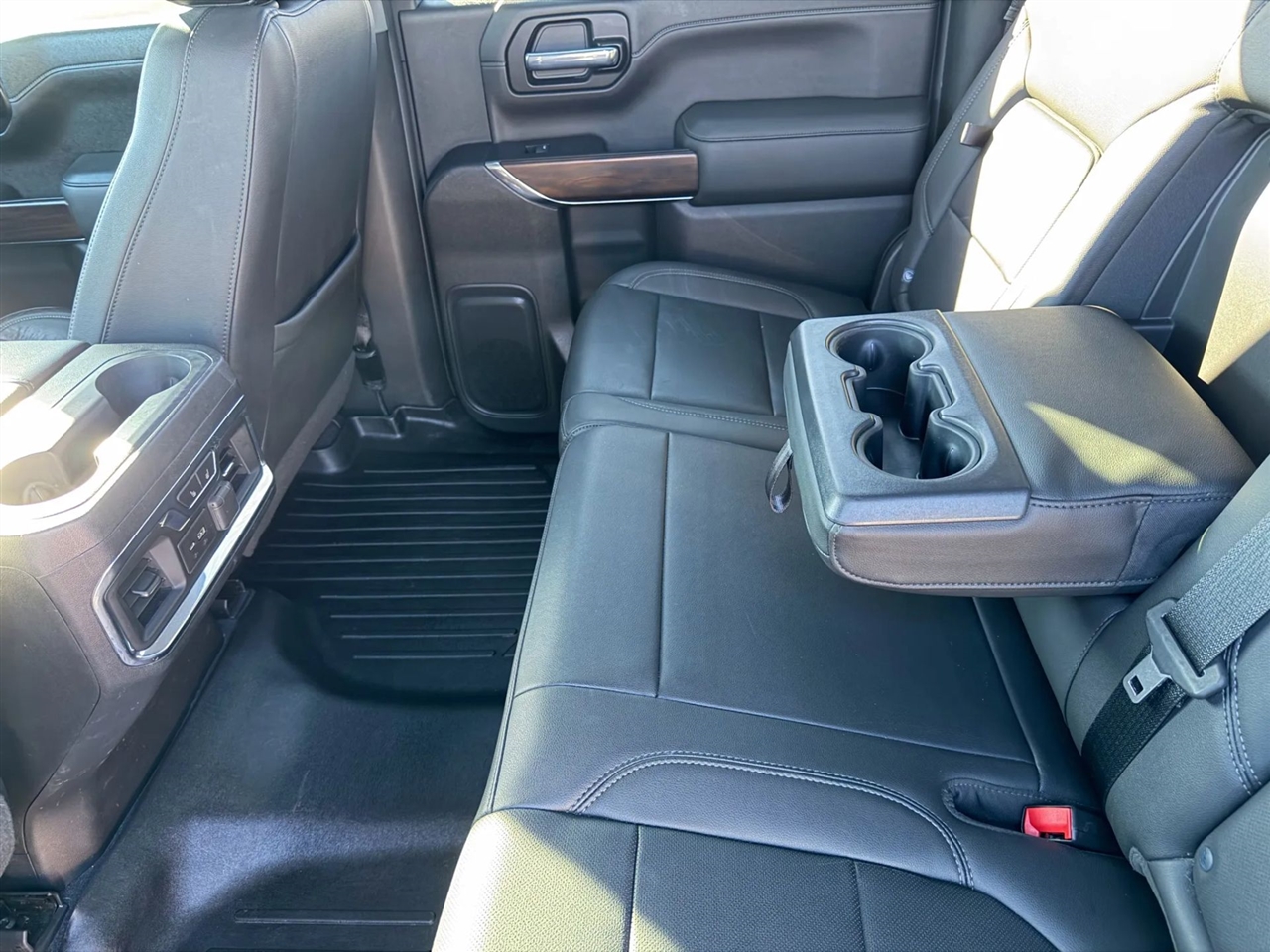 GMC Sierra 1500 SLT Crew Cab Long Box 4WD 2020