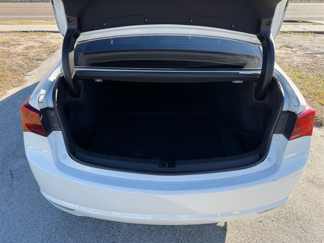 Acura TLX Technology Package 2.4L 2017