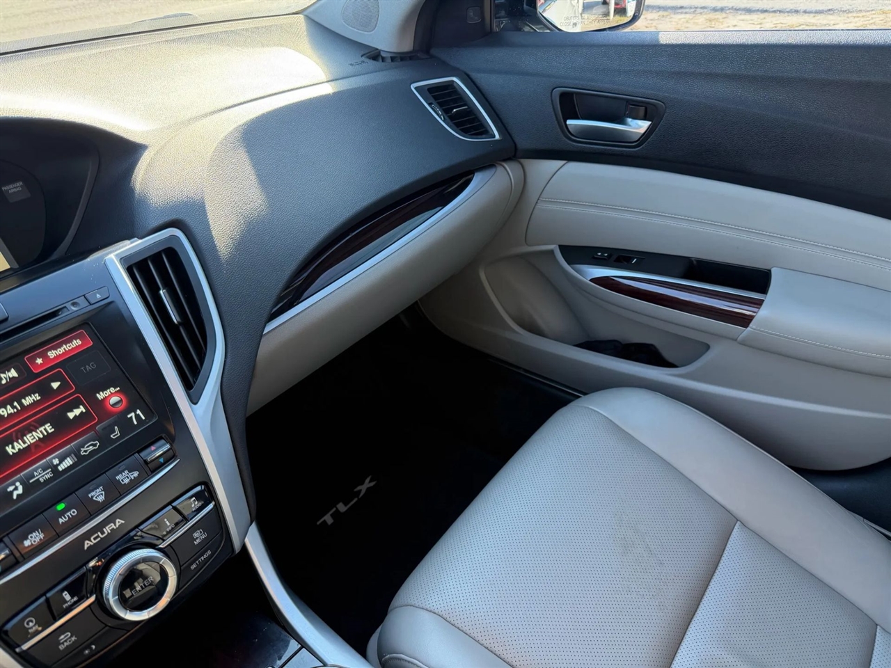 Acura TLX Technology Package 2.4L 2017