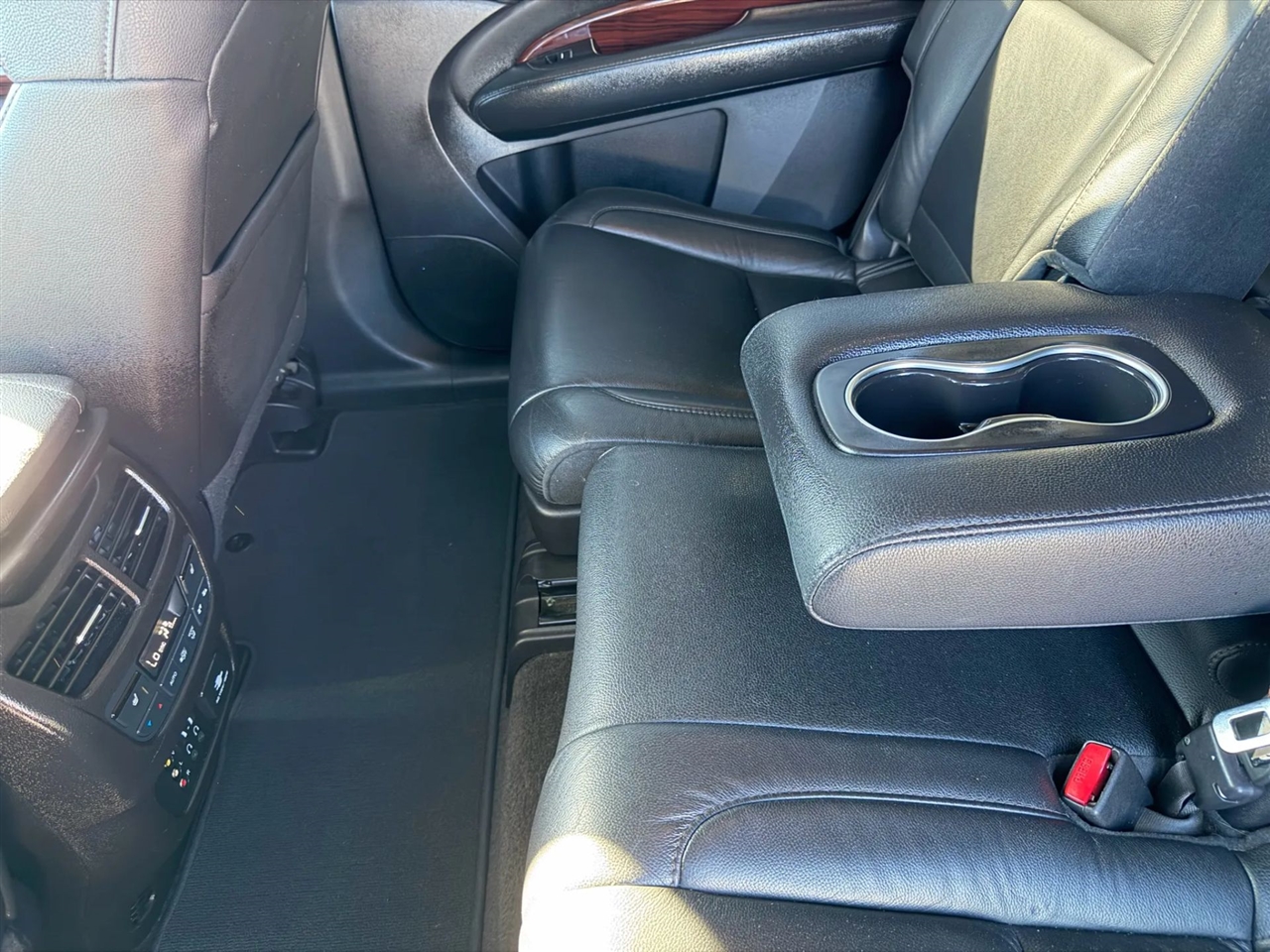 Acura MDX 6-Spd AT w/Tech and Entertainment Package 2014