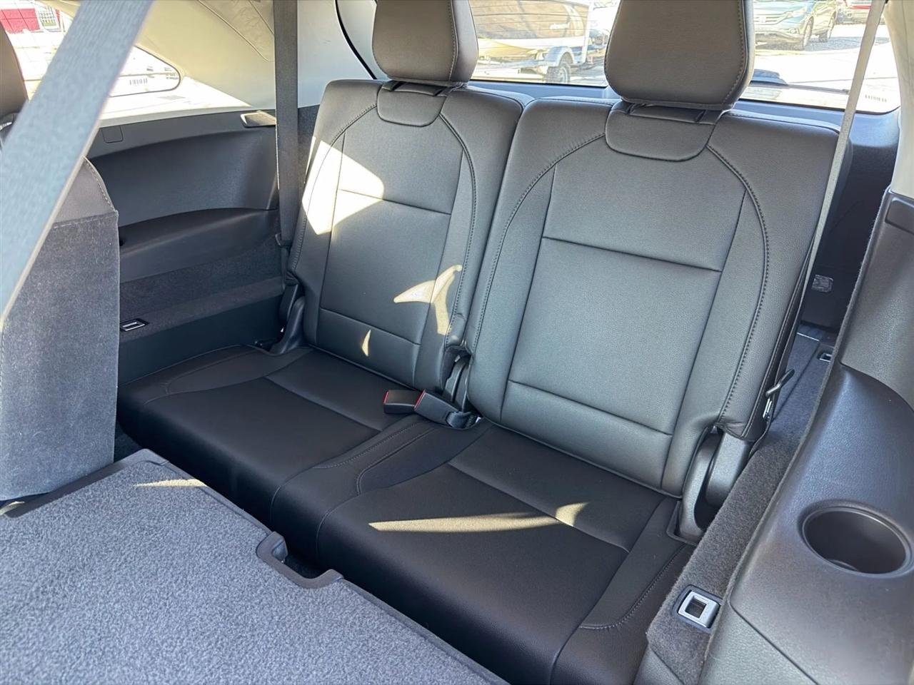 Acura MDX 6-Spd AT w/Tech and Entertainment Package 2014