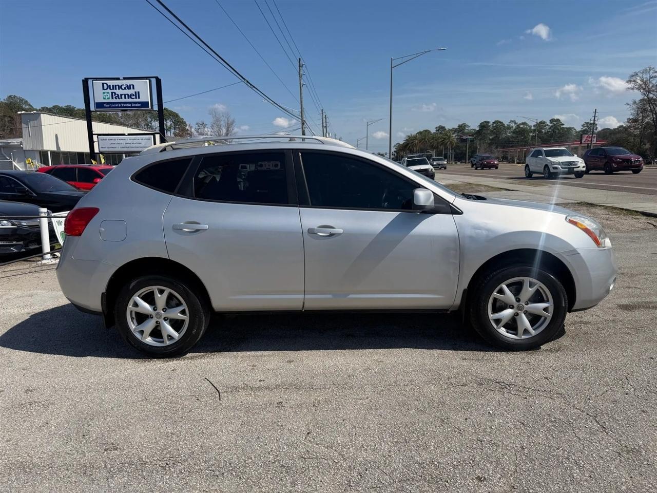 Nissan Rogue SL 2WD 2008