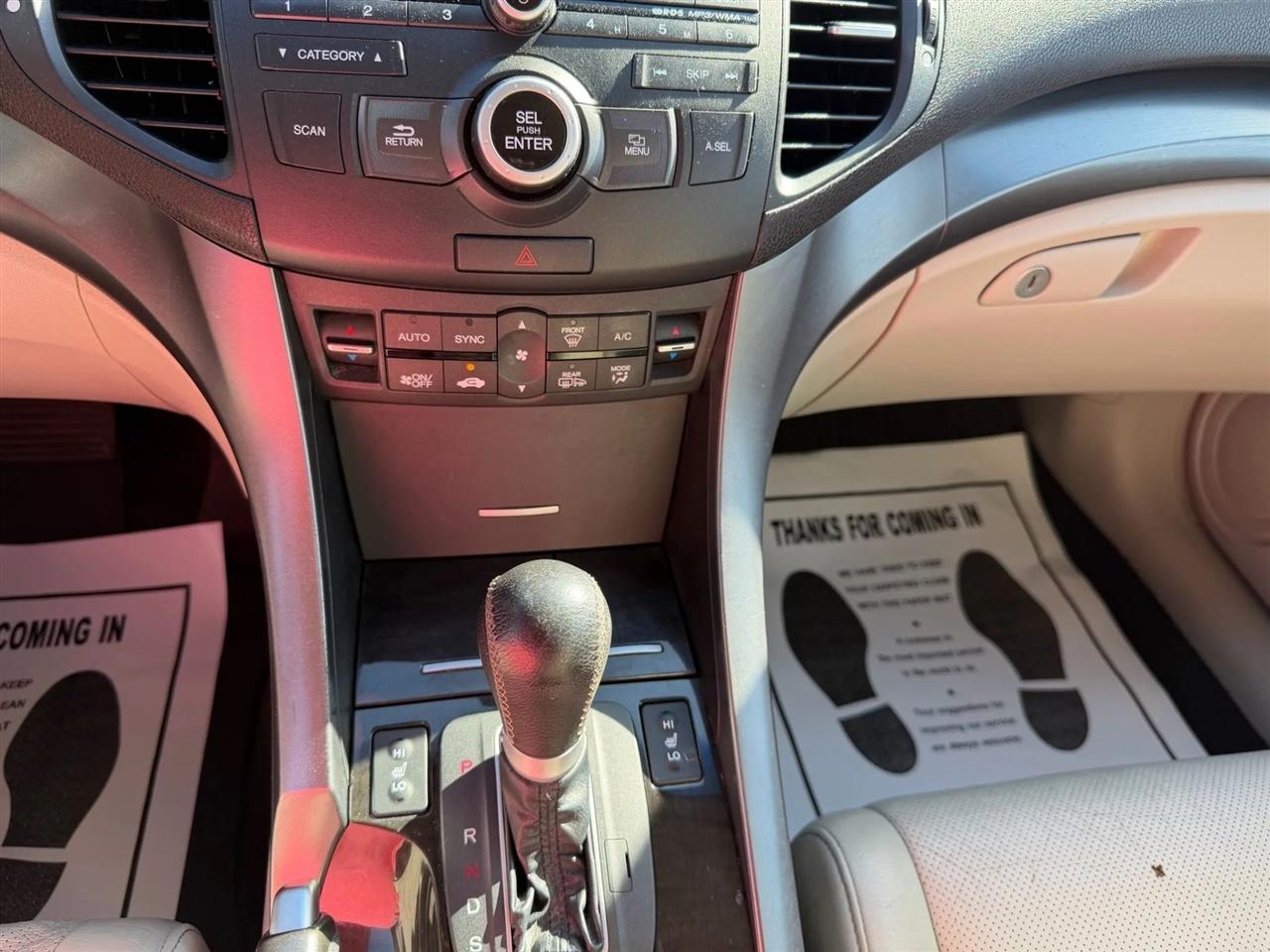 Acura TSX 5-Spd AT 2011