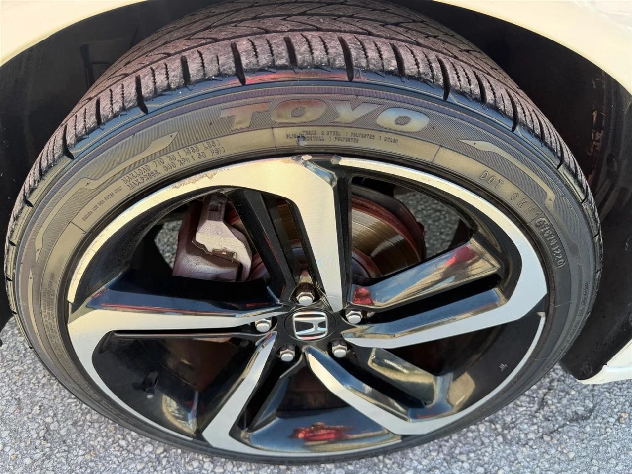 Acura TSX 5-Spd AT 2011