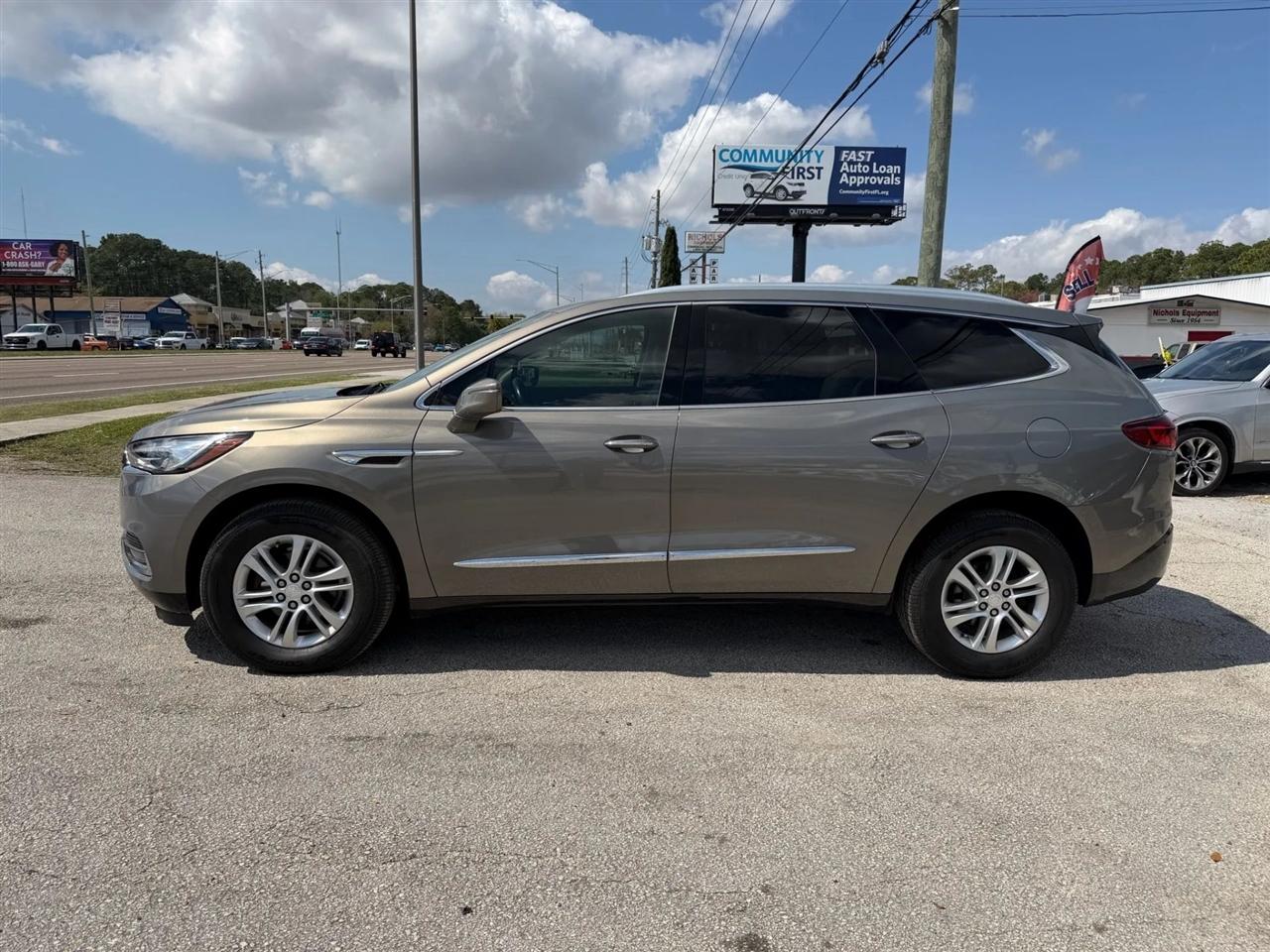 Buick Enclave Essence FWD 2019