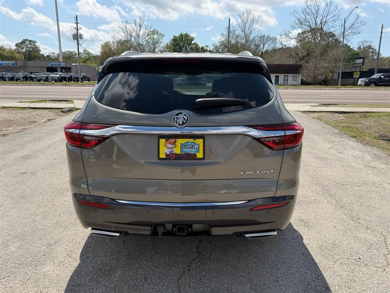 Buick Enclave Essence FWD 2019