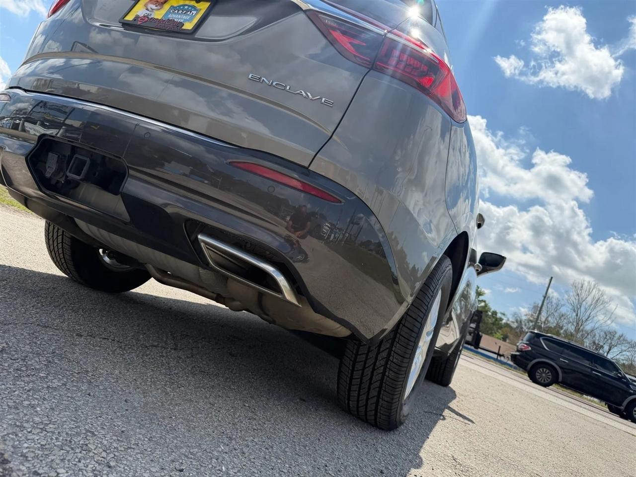 Buick Enclave Essence FWD 2019