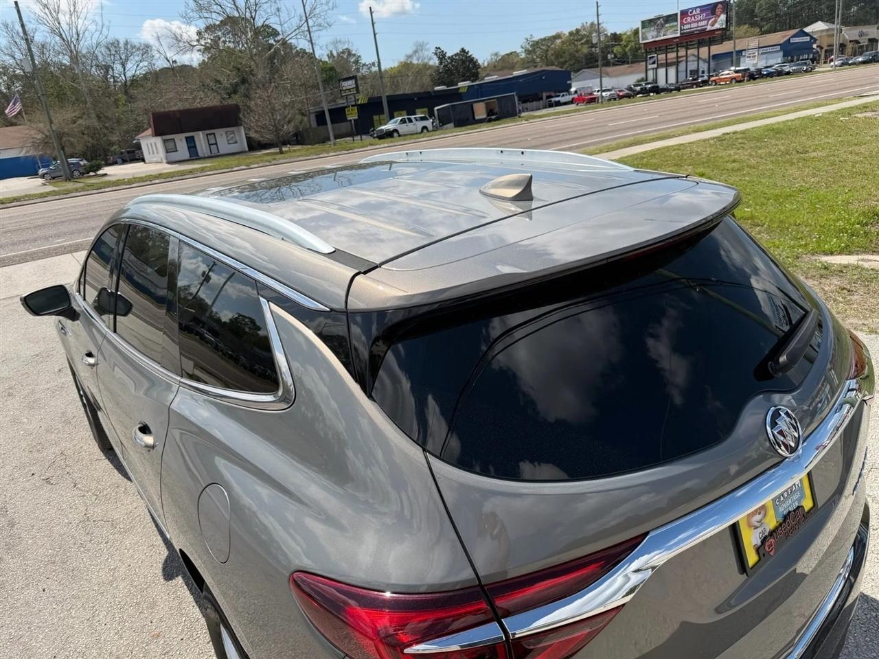 Buick Enclave Essence FWD 2019