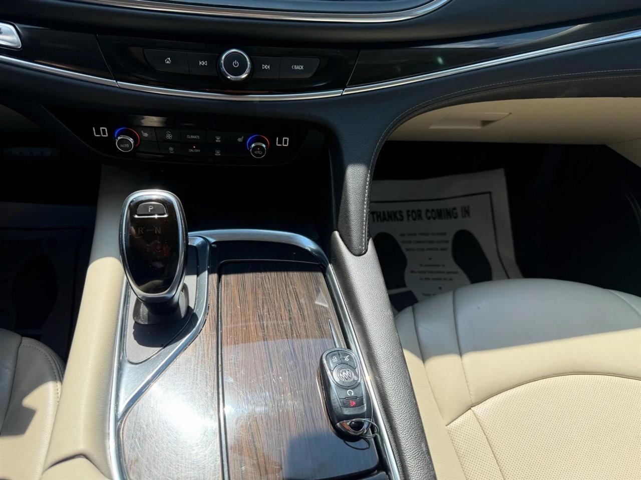 Buick Enclave Essence FWD 2019