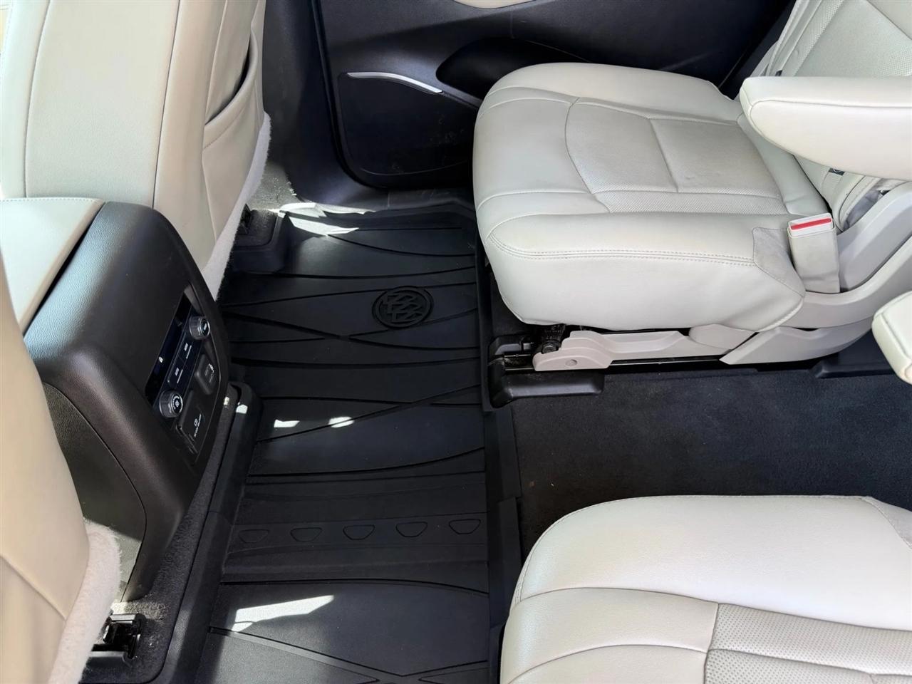 Buick Enclave Essence FWD 2019