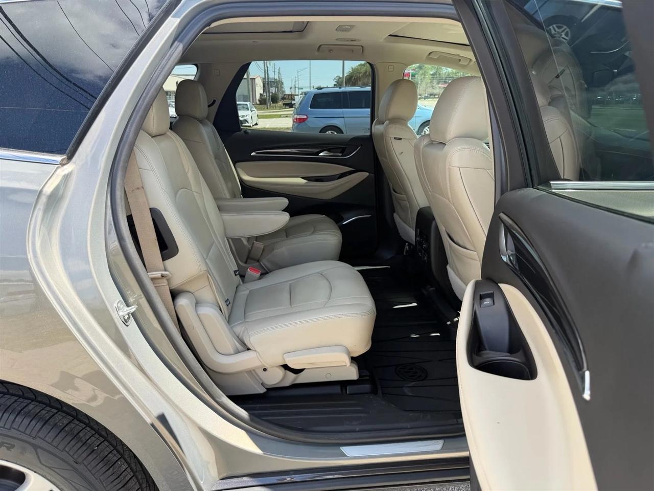 Buick Enclave Essence FWD 2019