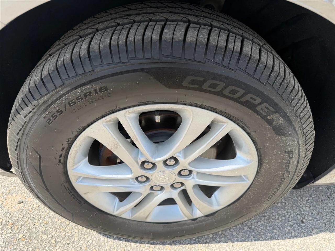 Buick Enclave Essence FWD 2019