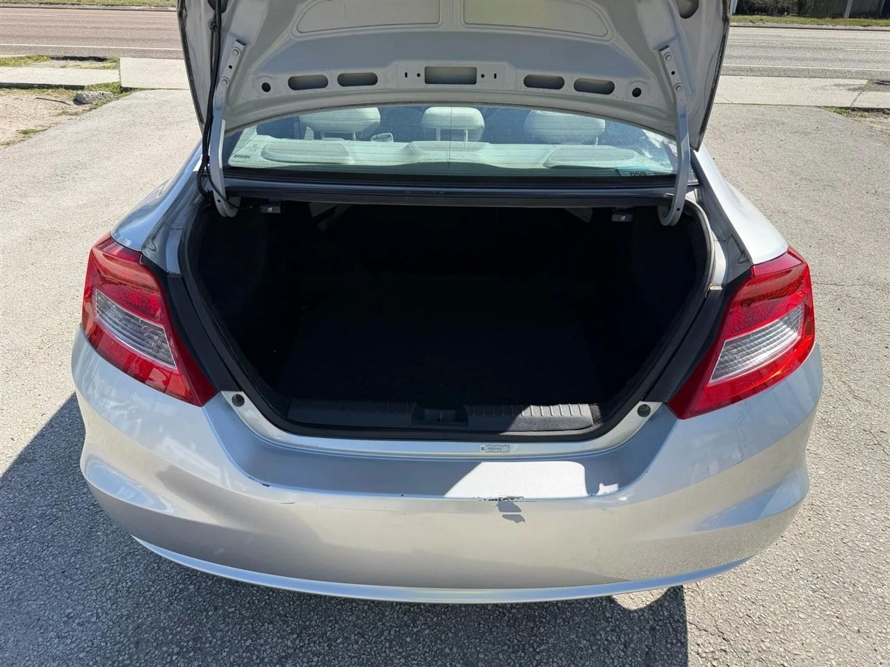 Honda Civic EX Coupe 5-Speed AT 2012