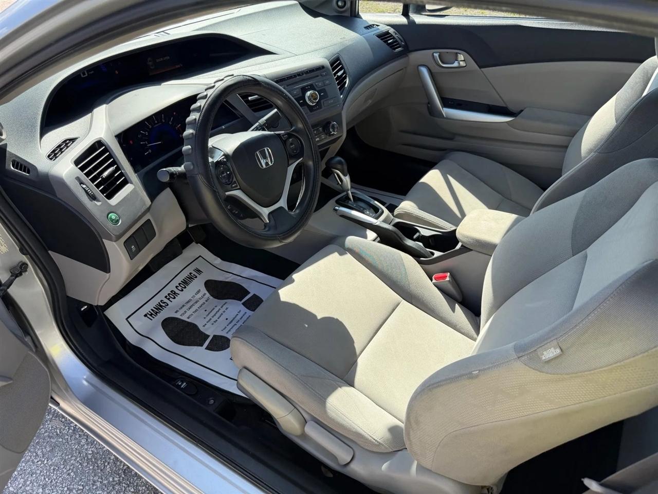 Honda Civic EX Coupe 5-Speed AT 2012