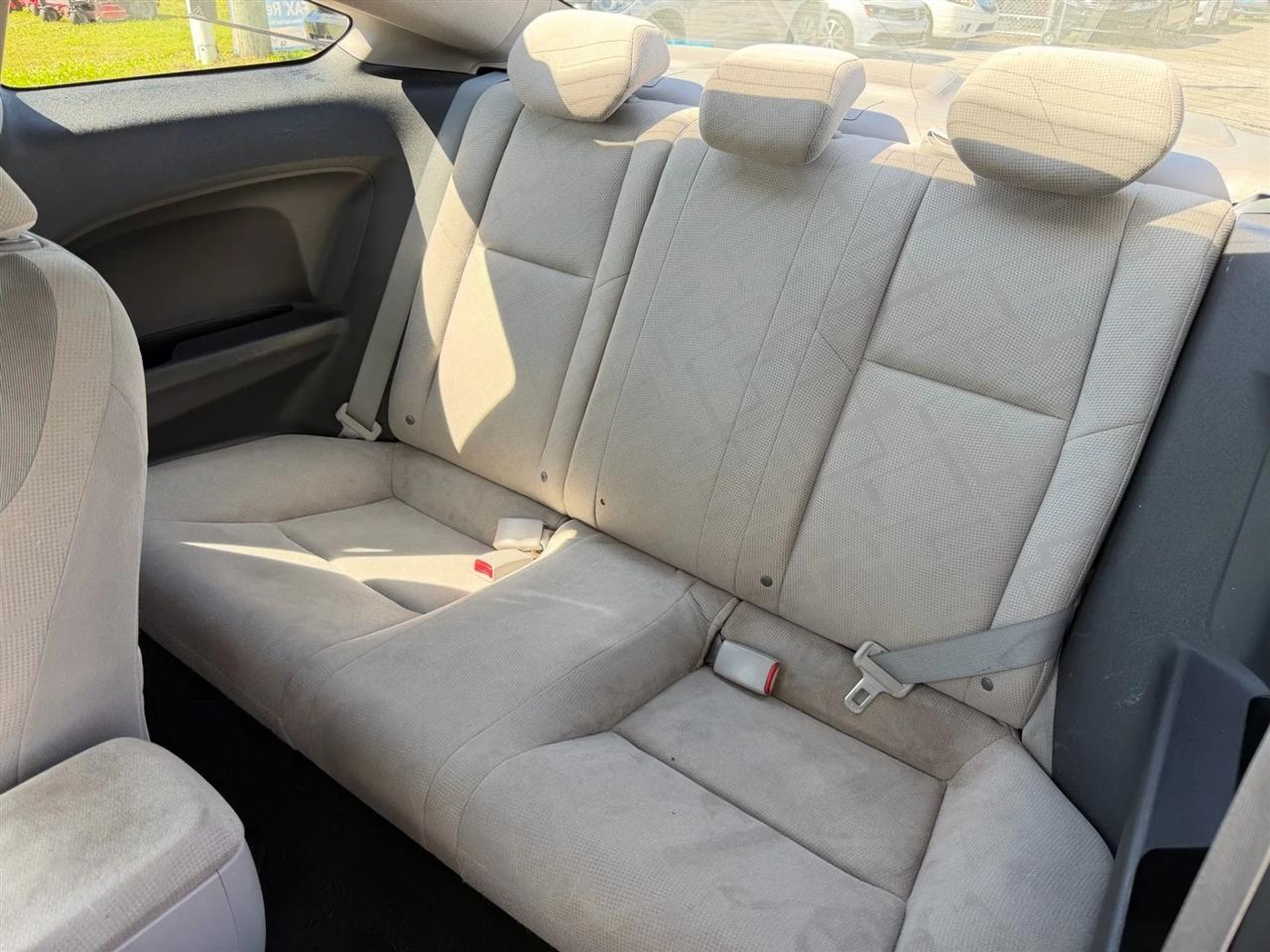 Honda Civic EX Coupe 5-Speed AT 2012