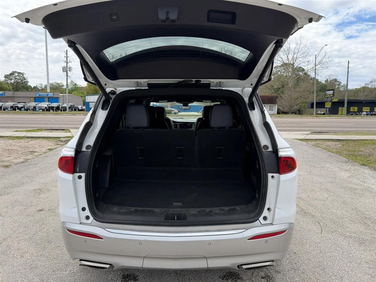 Buick Enclave Premium FWD 2022