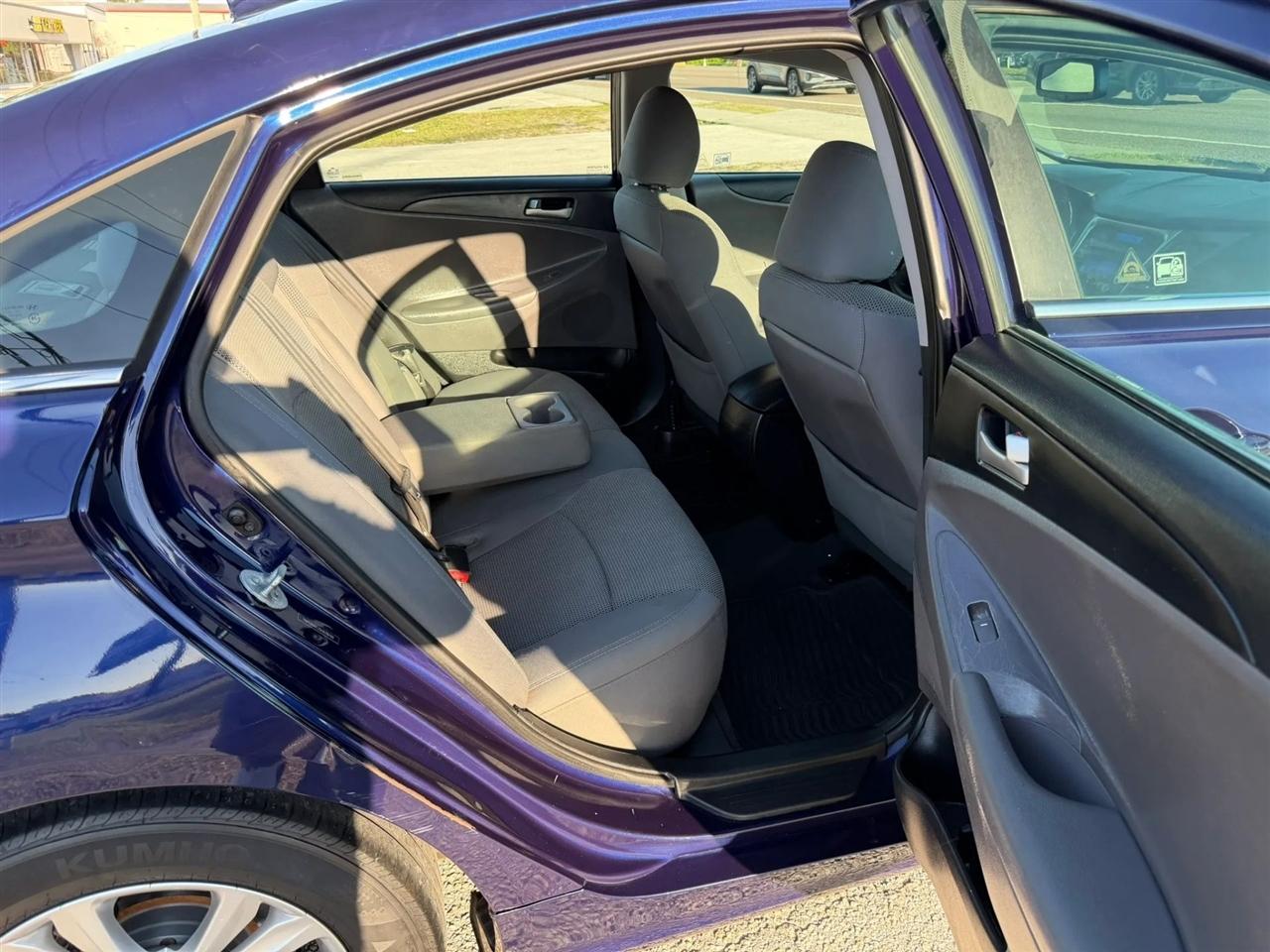 Hyundai Sonata GLS 2013