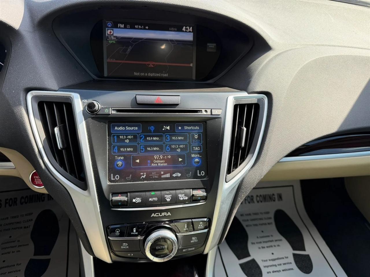 Acura TLX 9-Spd AT w/Technology Package 2016