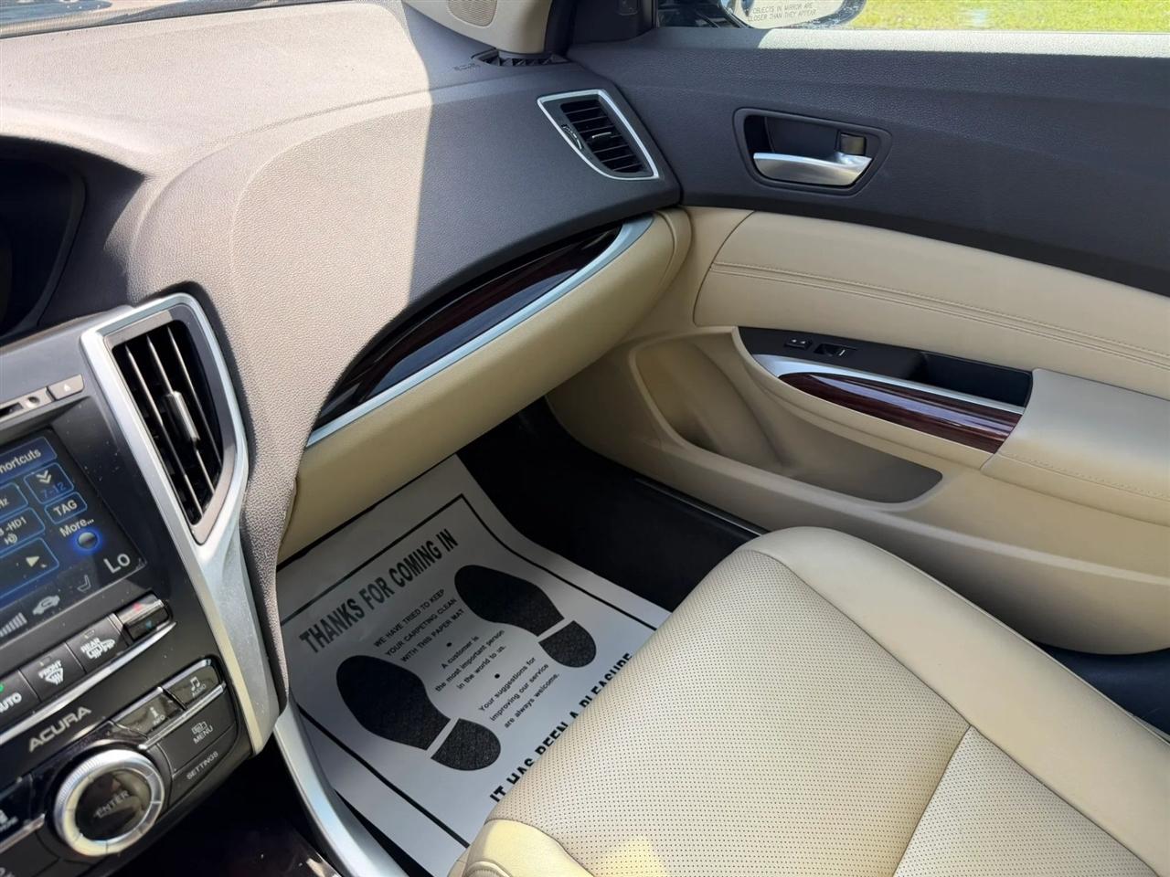 Acura TLX 9-Spd AT w/Technology Package 2016