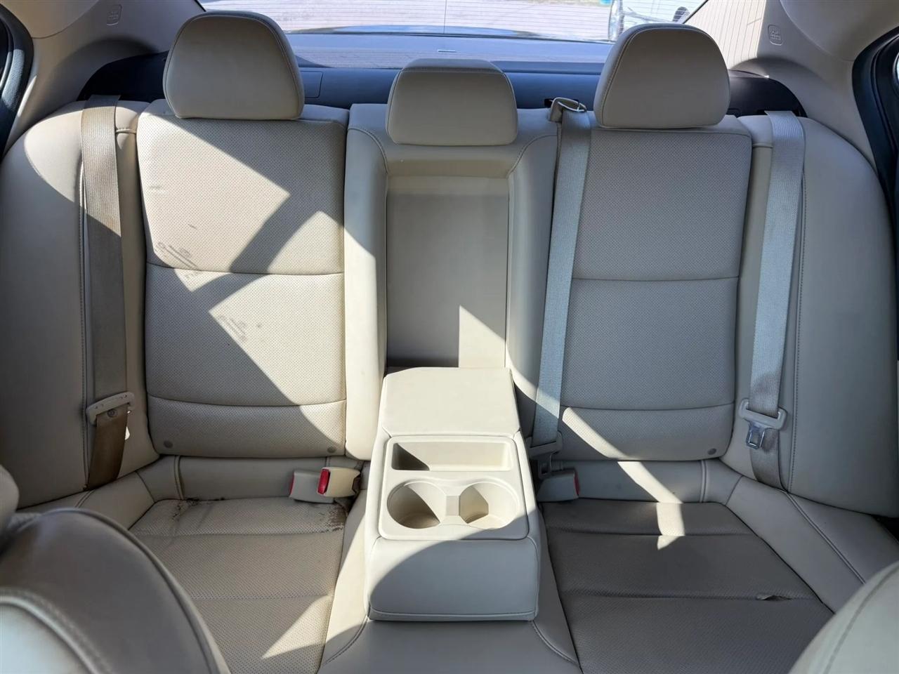 Acura TLX 9-Spd AT w/Technology Package 2016