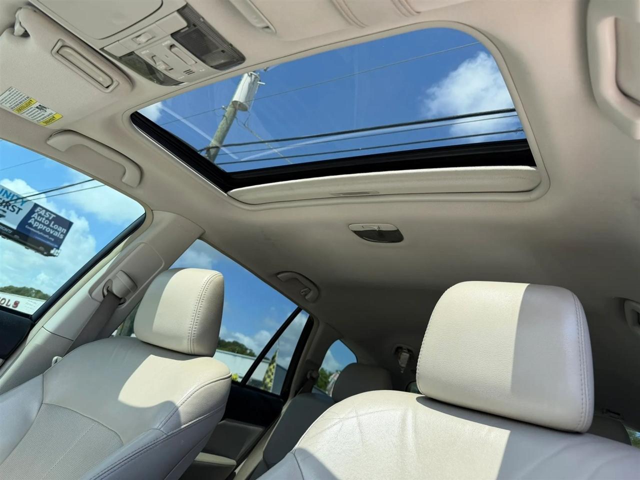 Subaru Outback 3.6R Limited 2011