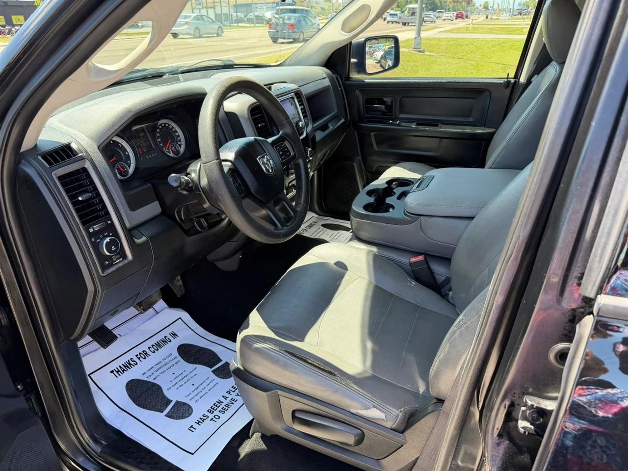 RAM 1500 Tradesman Quad Cab 2WD 2014