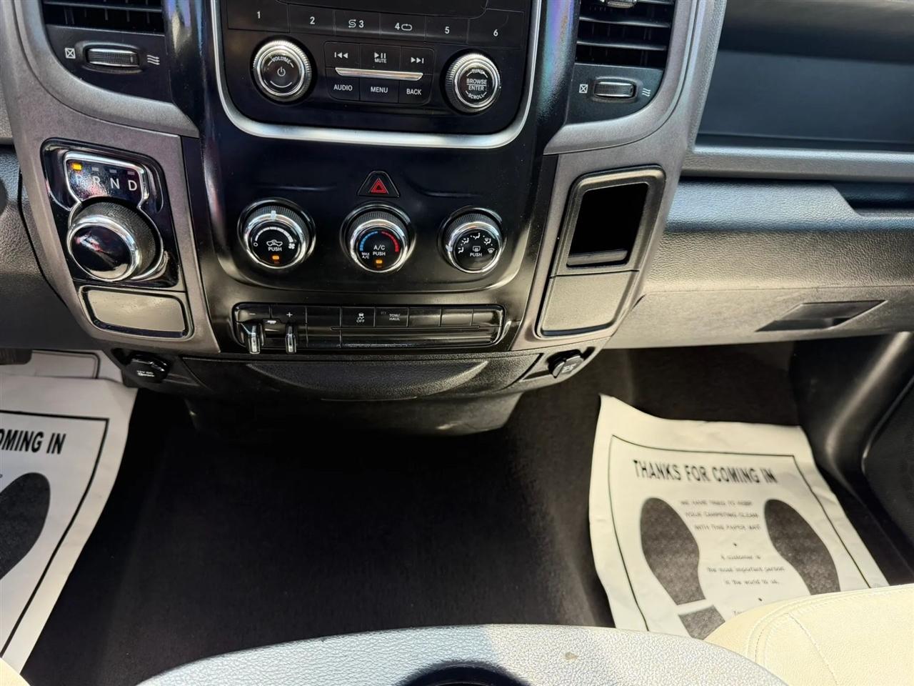 RAM 1500 Tradesman Quad Cab 2WD 2014