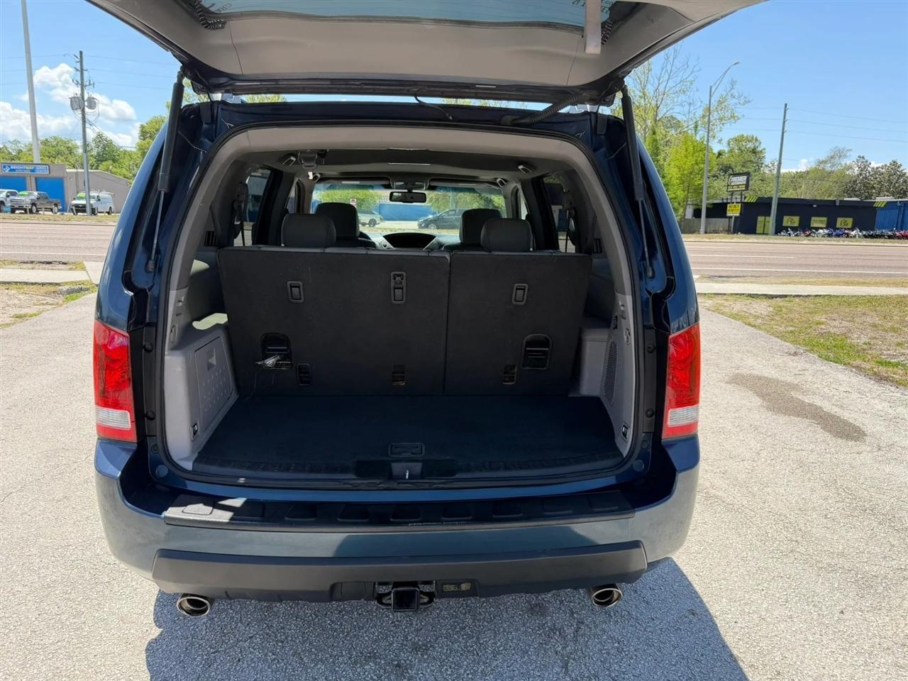 Honda Pilot EX-L 2WD 5-Spd AT 2011